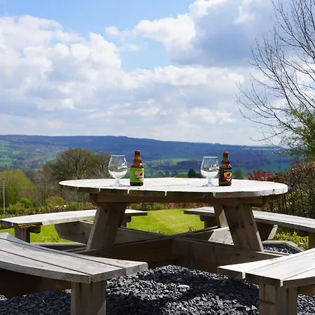 Petite Perle En Haute Ardenne Avec Vue Sur La Vallée, Infra-rouge Et Bain Balnéo Lierneux