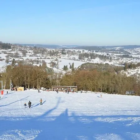 Petite Perle En Haute Ardenne Avec Vue Sur La Vallée, Infra-rouge Et Bain Balnéo Lierneux